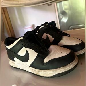 Women’s Low Nike Shoes